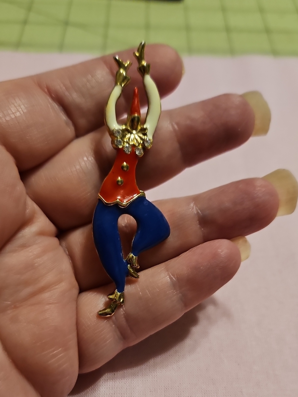Vintage Gold-Tone Enamel And Rhinestone Clown/Jester Brooch